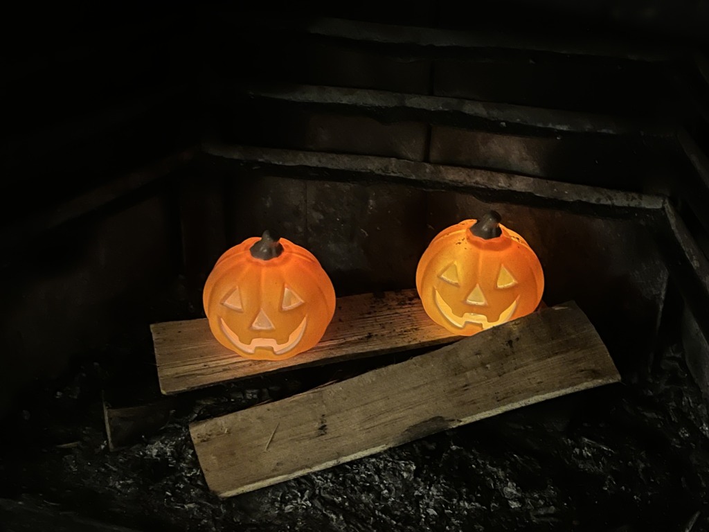 Happy Halloween !!